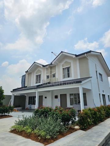 Premium Guarded Double Storey Terrance House in Semenyih 1