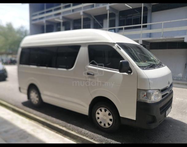 Toyota Hiace Highroof - 1
