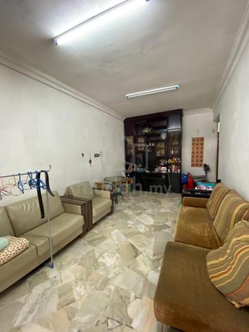 Single Storey Semi Detached House at Taman Markisah for selling 1