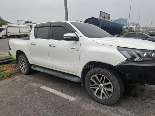 2017 Toyota HILUX 2.8 G VNT MY16 AN120 (A) - 3