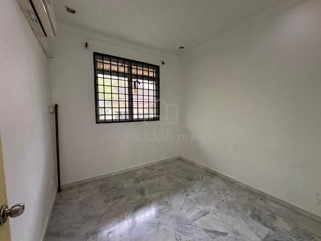 Double Storey House 4Bed 3Bath @ Jalan Indah 4/2 Taman Bukit Indah 1