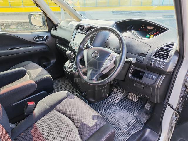 2013/14 Nissan SERENA 2.0 S-HYBRID HIGHWAY STAR - 4