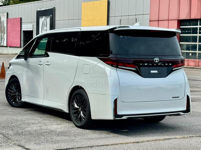 2025 Toyota VELLFIRE 2.4 Z PREMIER (A) - 4