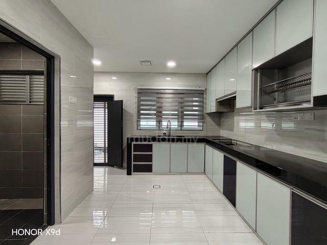 2 storey house Bandar Bukit Tinggi 2 Klang 1