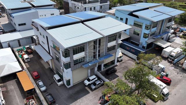 (FREEHOLD) 3 Storey Semi D Factory Seksyen U8 Bukit Jelutong Shah Alam 1
