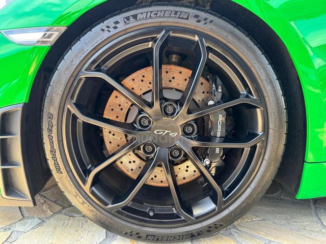 2023 Porsche 718 Cayman GT4 (982) Manual GRADE 5A - 5