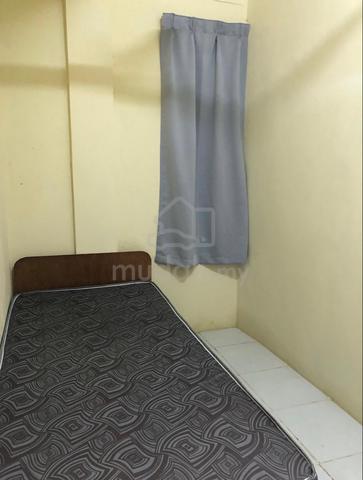 Bilik Sewa Untuk Lelaki Sahaja 1