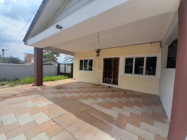 Tambun 1.5 Storey Semi-D House For Sales 1