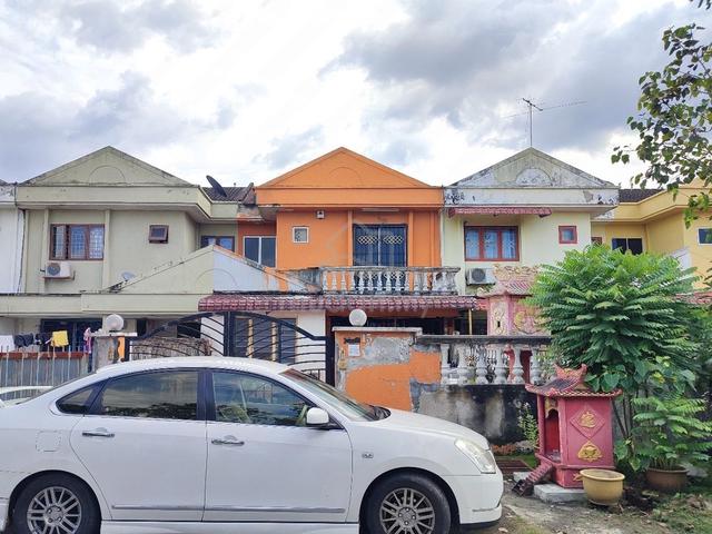 Taman Bukit Rawang Jaya / Rawang 《Below Market Value 30 %》 1