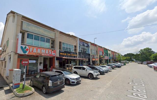 [2-Sty shoplot face mainroad] Bpp 8, Putra Permai, Seri Kembangan 1