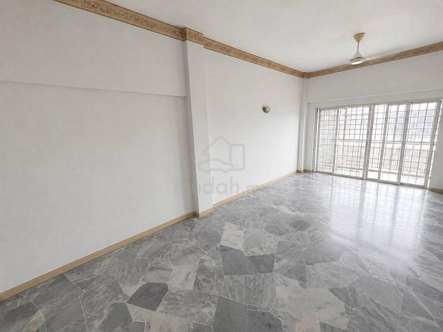[RENOVATED UNIT] Apartment Saujana | High Level | Newly Reno 1