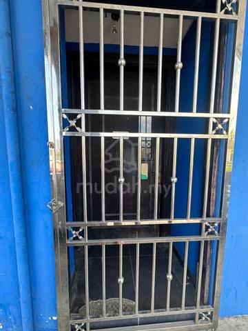 Lintas Shoplot | 1st Floor | 2 units joining | FOR RENT 4