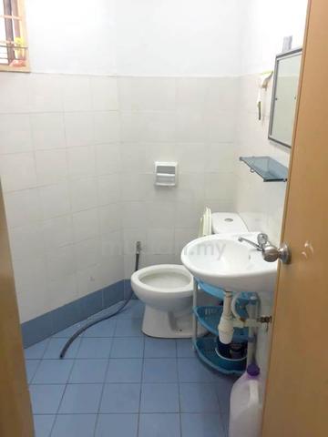 BILIK SEWA PEREMPUAN MELAYU - APARTMENT MELUR & MAWAR - Near LRT 4