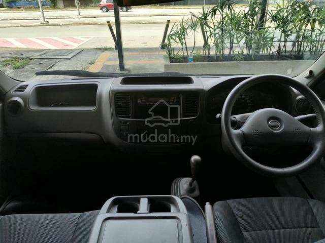 2014 Nissan URVAN 3.0 (M) WINDOW VAN 14 Seat - 5
