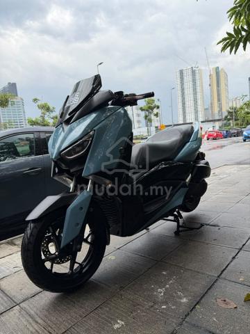 Secondhand Yamaha XMAX V1 🩵 Like New - photo 2 of 7