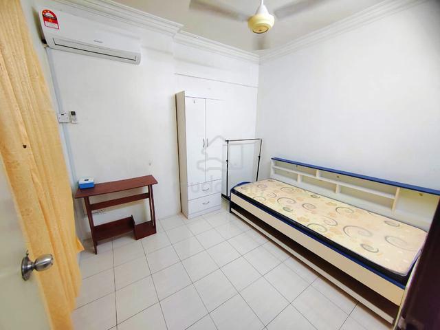 Single Room at Serina Bay, Jelutong 1