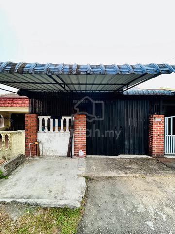 Hot Area below MV 1st storey house Taman Kempas JB 1