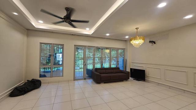 Air Con 3 Storey Renovated Serissa Terrace Denai Alam U16 Shah Alam 1