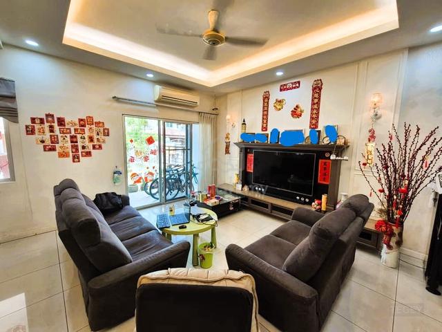 Full Extend Renovated Ambang Botanic Klang 2sty House 26x75 Gated G 1