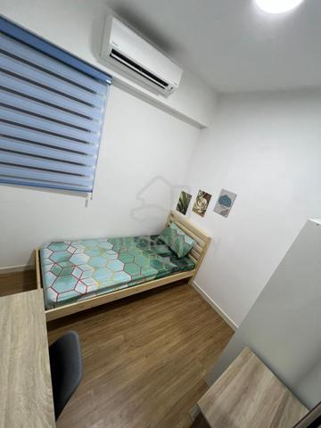 M Vertica Single Room Female Unit, 4 min walk to LRT/MRT Maluri 1