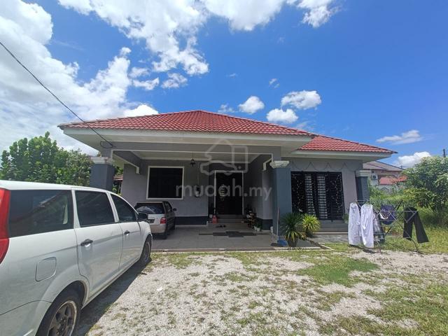 [MACHANG] rumah sekali dengan perabot 1
