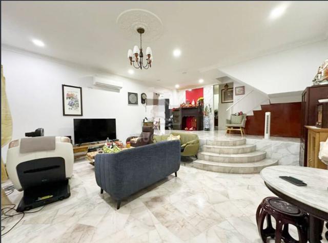 Bandar Sungai Long 2,328sqft 2-Storey |Sungai Long | Freehold | 4R3B 1