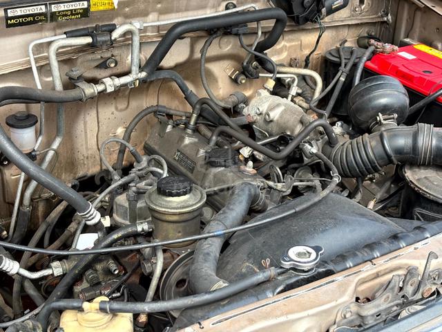 2002 Toyota UNSER 1.8 GLI FACELIFT (M) - 4