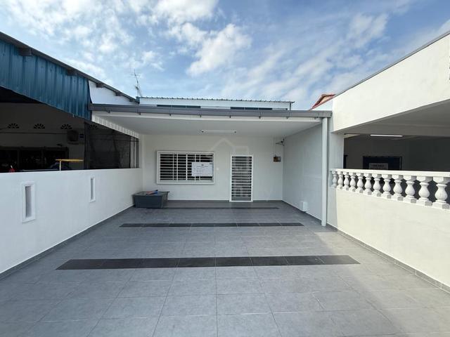 Single storey new renovation/Bandar kluang 1