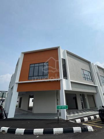 Panorama Lapangan Perdana Near to Botani Double Storey Big Corner Shop 1