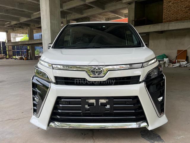 2021 Toyota VOXY 2.0 ZS KIRAMEKI III (A)✅ROOF TV ✅ - 2