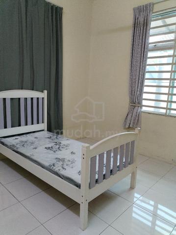 Medium room Kulim Hi Tech Park 1