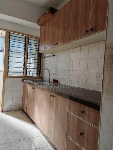 Marina Bay Condominium 1