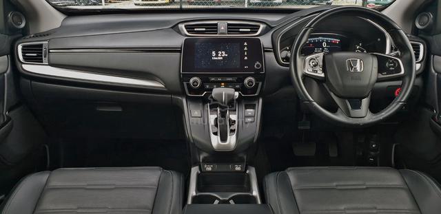Honda CR-V 2.0 Facelift Honda Warranty Year 2027 - 3