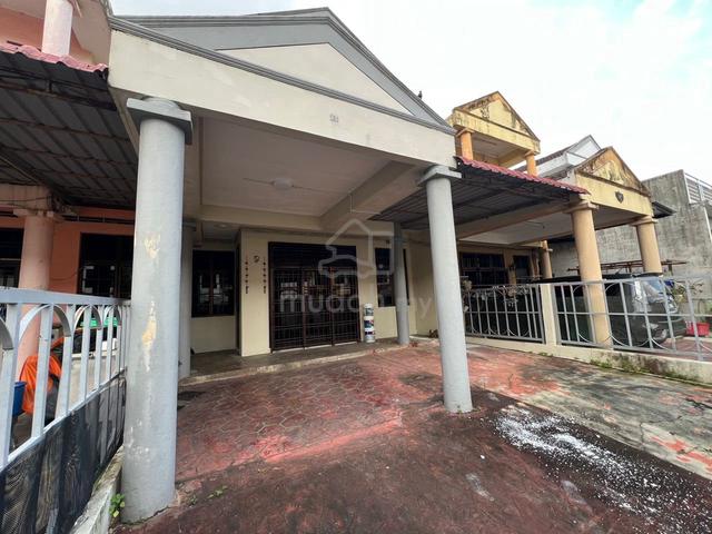 Taman Dato Chellam, Ulu Tiram, Puteri Wangsa, Desa Cemerlang 1