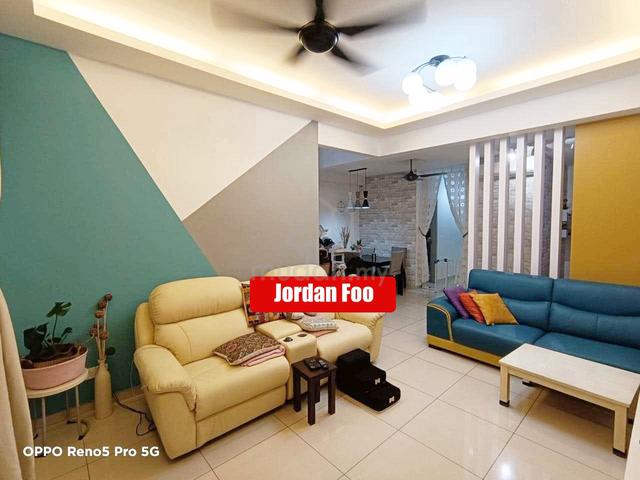 Straits Garden Condominium 1