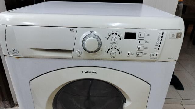Mesin basuh Ariston - photo 2 of 4