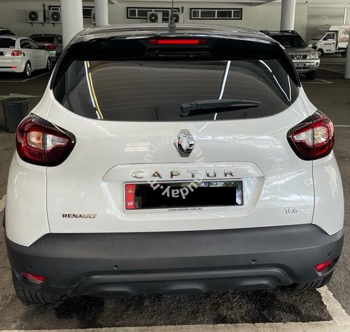 Renault CAPTUR Turbo 2019 (MetaCar Certified) - 4