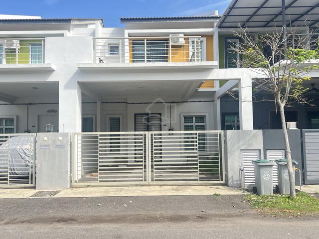 [RENOVATED]Taman 1 Krubong Teres 2 tingkat Untuk Dijual 1
