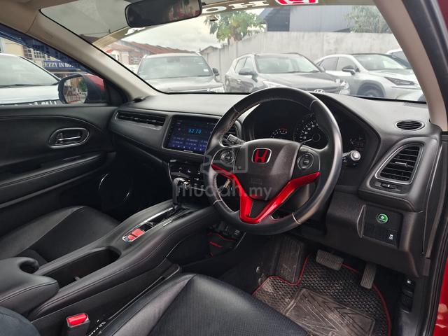 2021 Honda HR-V 1.8 V F/Service LOW Mileage L/New - 4