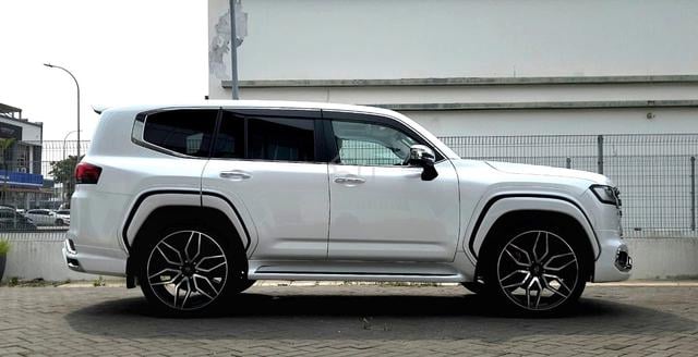 2023 Toyota LANDCRUISER 3.4 ZX FJA300W (A) - 3