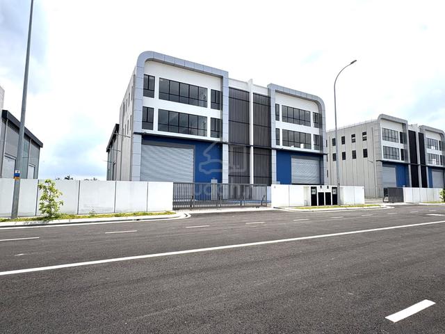 Telok Panglima Garang, Semi-D 3-Storey Factory (75x215) 1