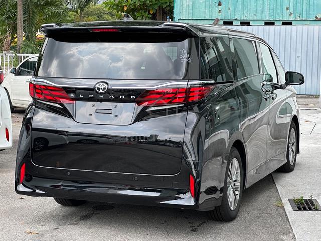 2025 Toyota ALPHARD 2.5 Z (A) - 3