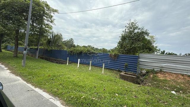Simpang Renggam 1 Acre Medium Industry Land near Toll Suitable Factory 1
