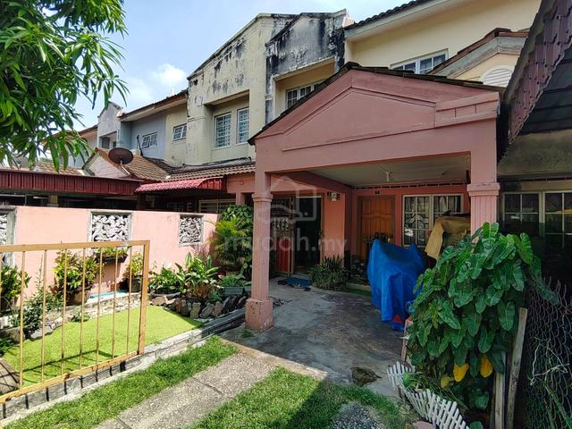 Double Storey Terrace Lorong Cakera Purnama Fasa 3 Puncak Alam 1
