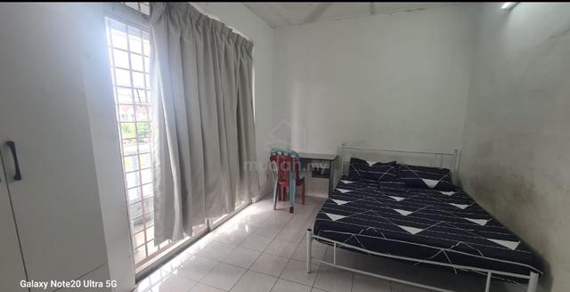 ~NICE SINGLE ROOM FOR RENT @ Pulau Indah 1