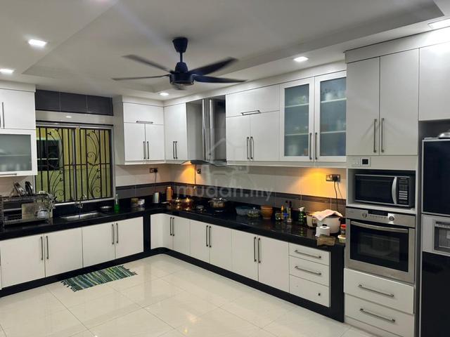 Semi-D house near Setiawan for sale 1