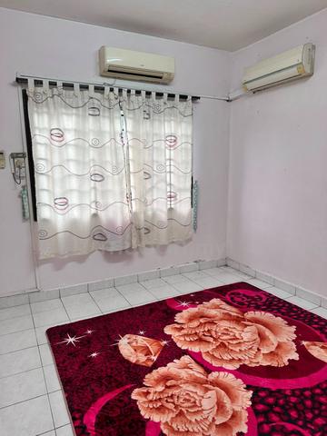 Selesa Puteri Condominium 1