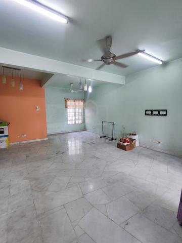 Bandar Bukit Raja Klang Full Loan 2 sty hse facing open 20x65 for Sale 1