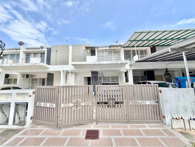 Renovated Teres 2 Tingkat Country Villas Resort Ayer Keroh Melaka 1