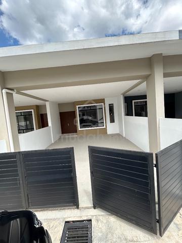 JALAN bintulu Miri Green hight 7 plus double storey rent 1